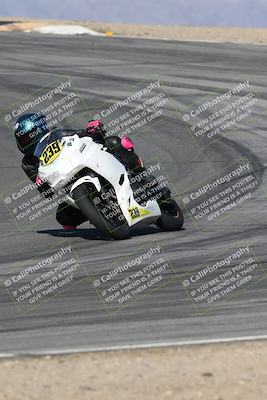 media/Nov-16-2025-Race Pace (Sun) [[8c5fa54630]]/Verified Riders/1-Turns 9 and 10 (925am)/